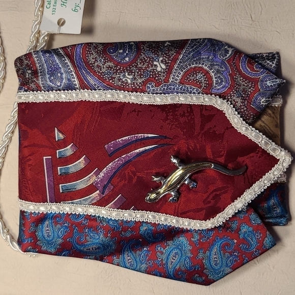 2 Handmade SILK TIE PURSES - Picture 2 of 16